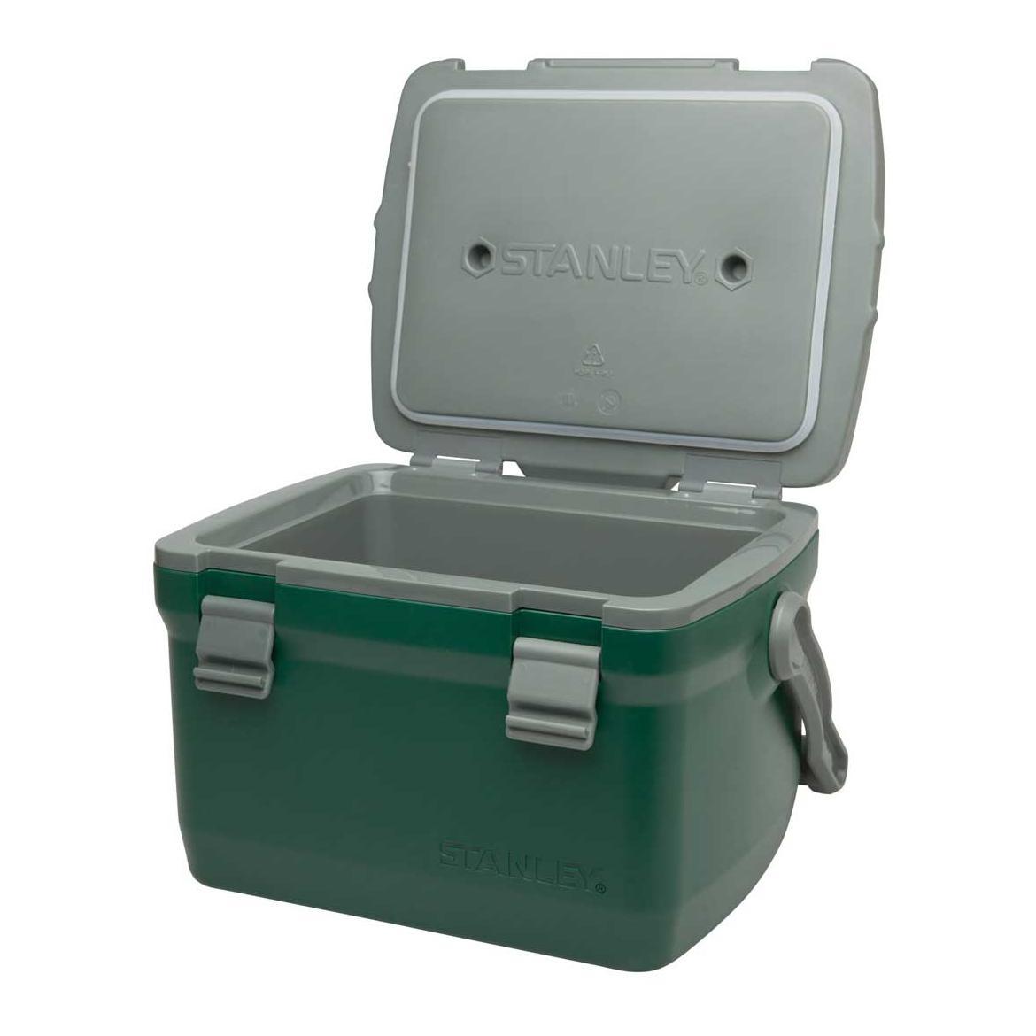 Stanley Adventure Kühlbox 6,6L