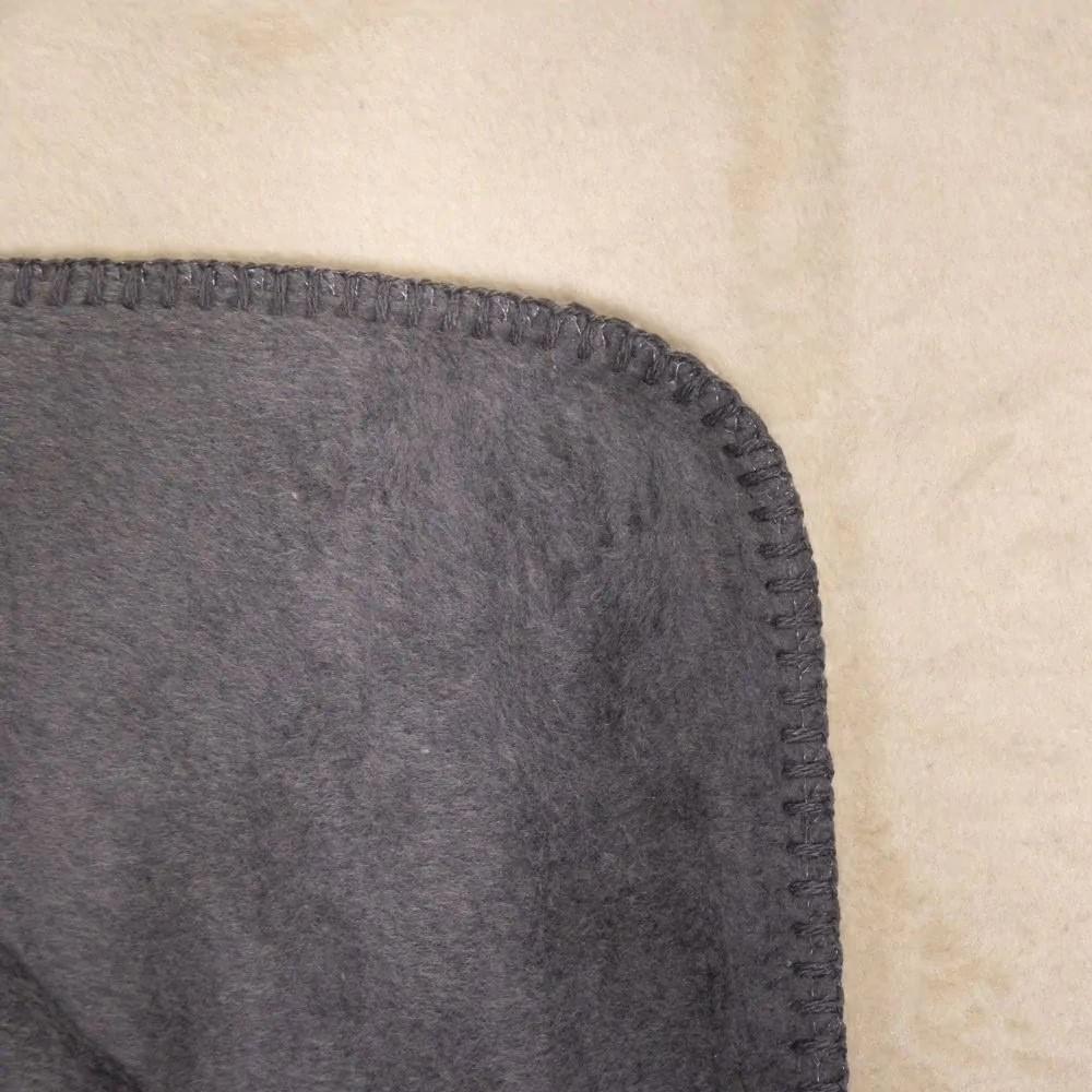 Baumwolldecke mit Hirsch Detailbild