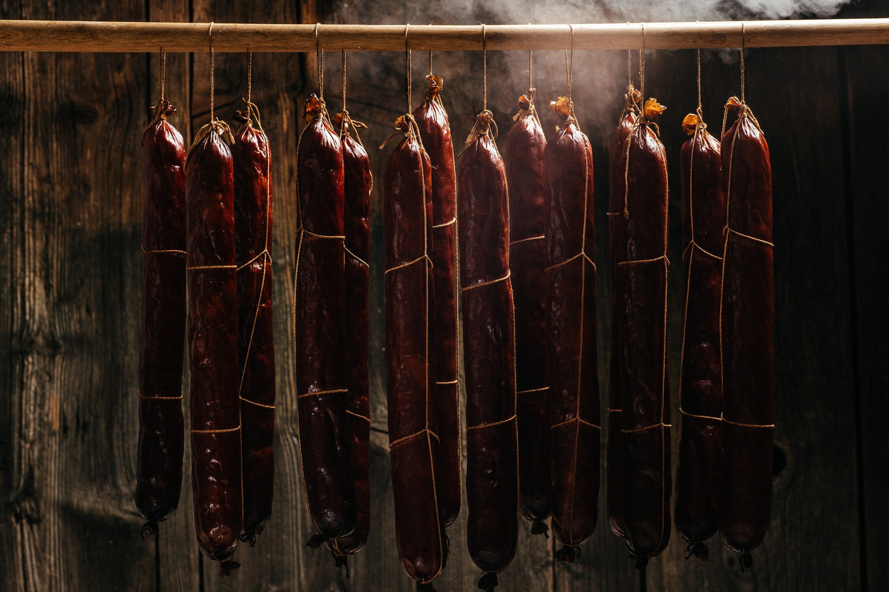 Spezialitäten und Regionales – Kochbücher zu Ahle Wurscht Herstellung, Marmelade, Einkochen, Rezepte aus dem Allgäu, Dutch Oven, Kräuter, Whiskey und kulinarischen Klassikern.
