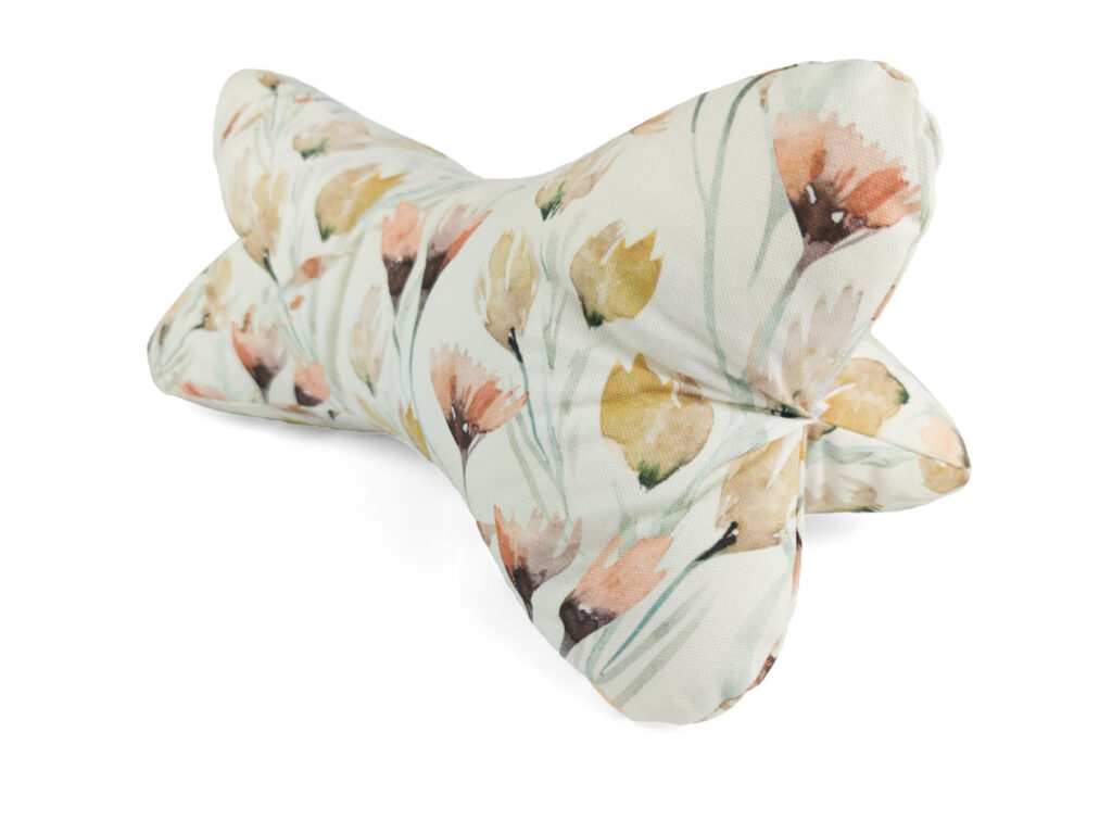 Leseknochen mit Wildtulpen 