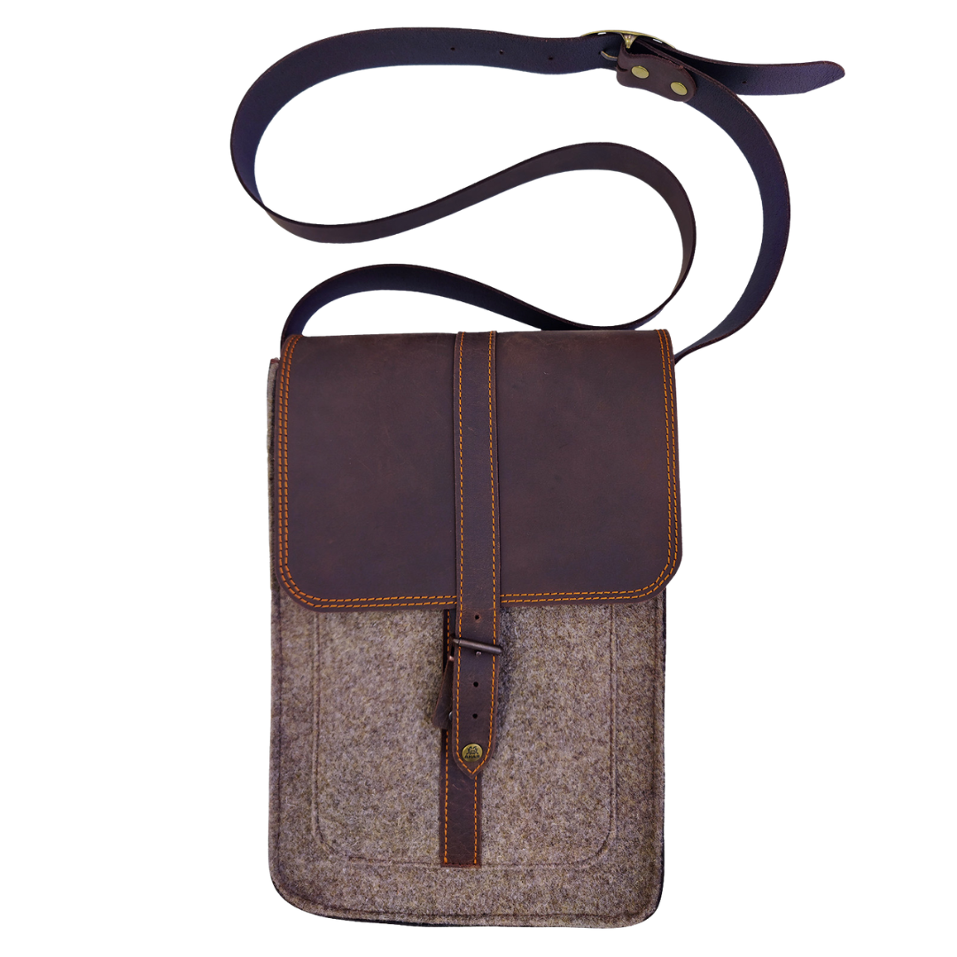 AKAH Messenger-Tasche Wollfilz 