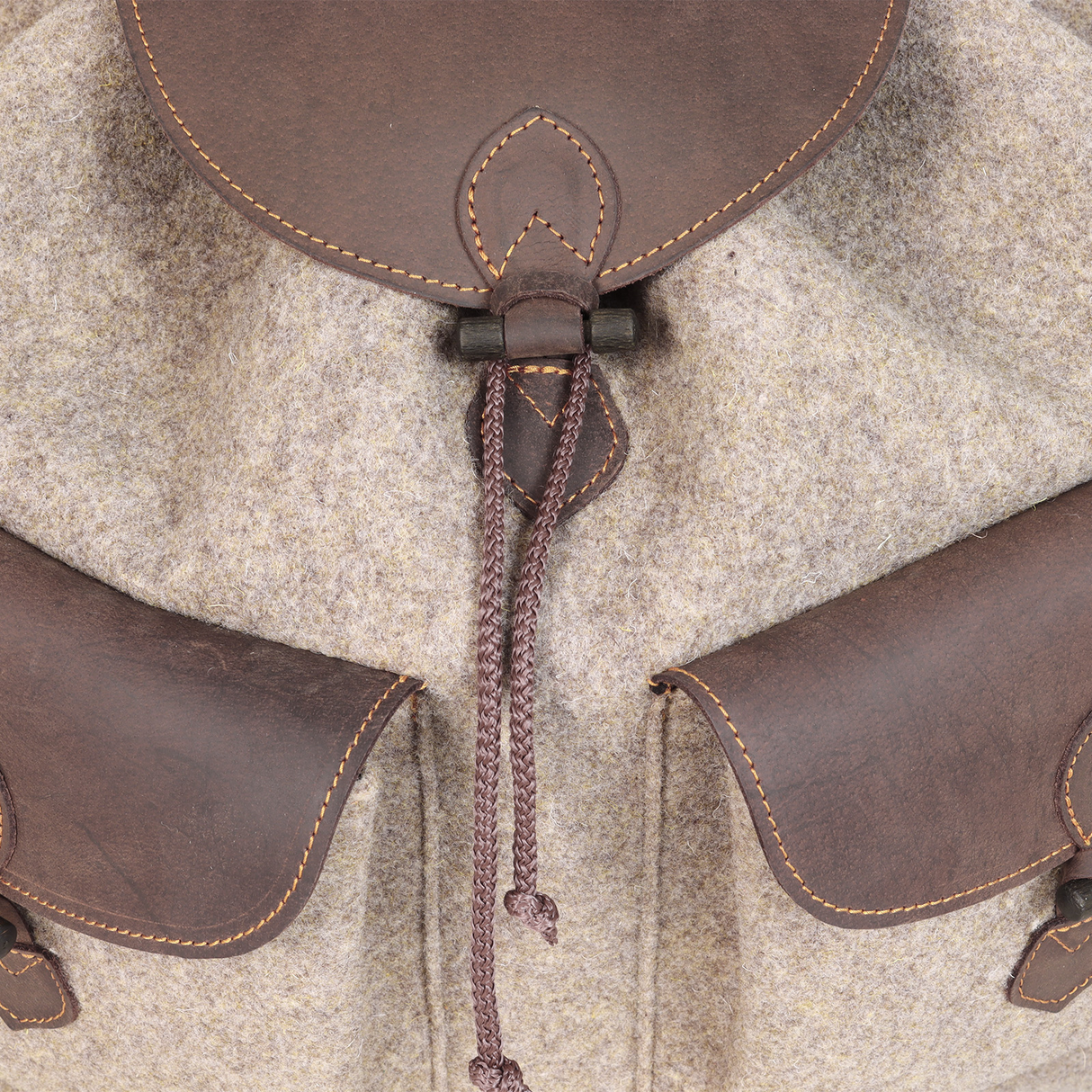 AKAH Wollfilz-Rucksack lautlos - Details
